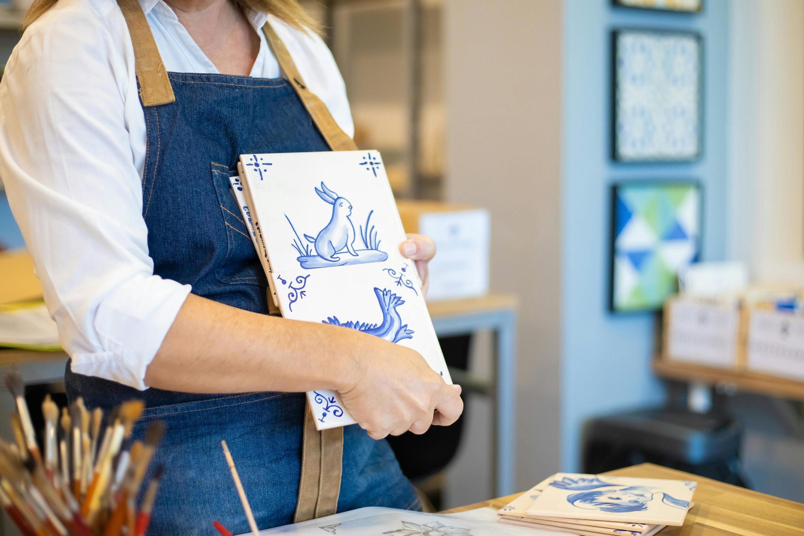 Relooking facile salle de bain peinture faïence