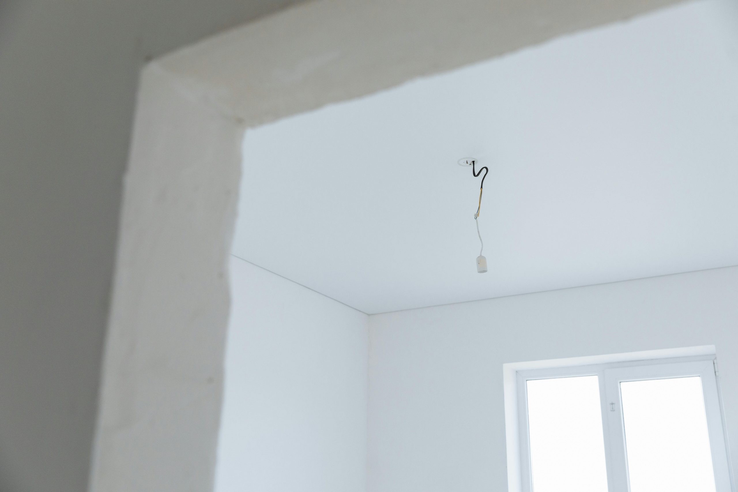 Durée de pose du lambri PVC au plafond
