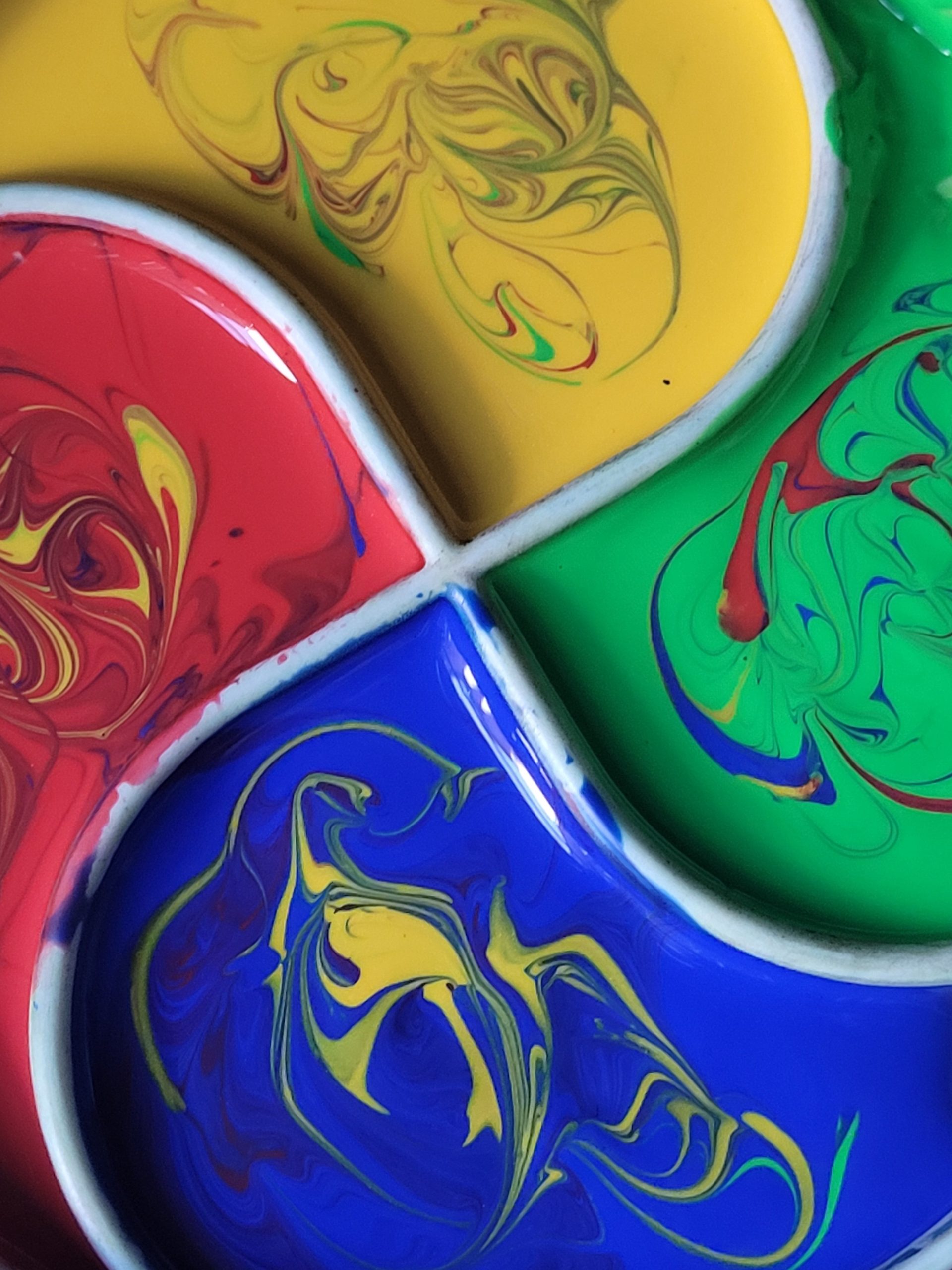Comment mélanger deux peintures différentes