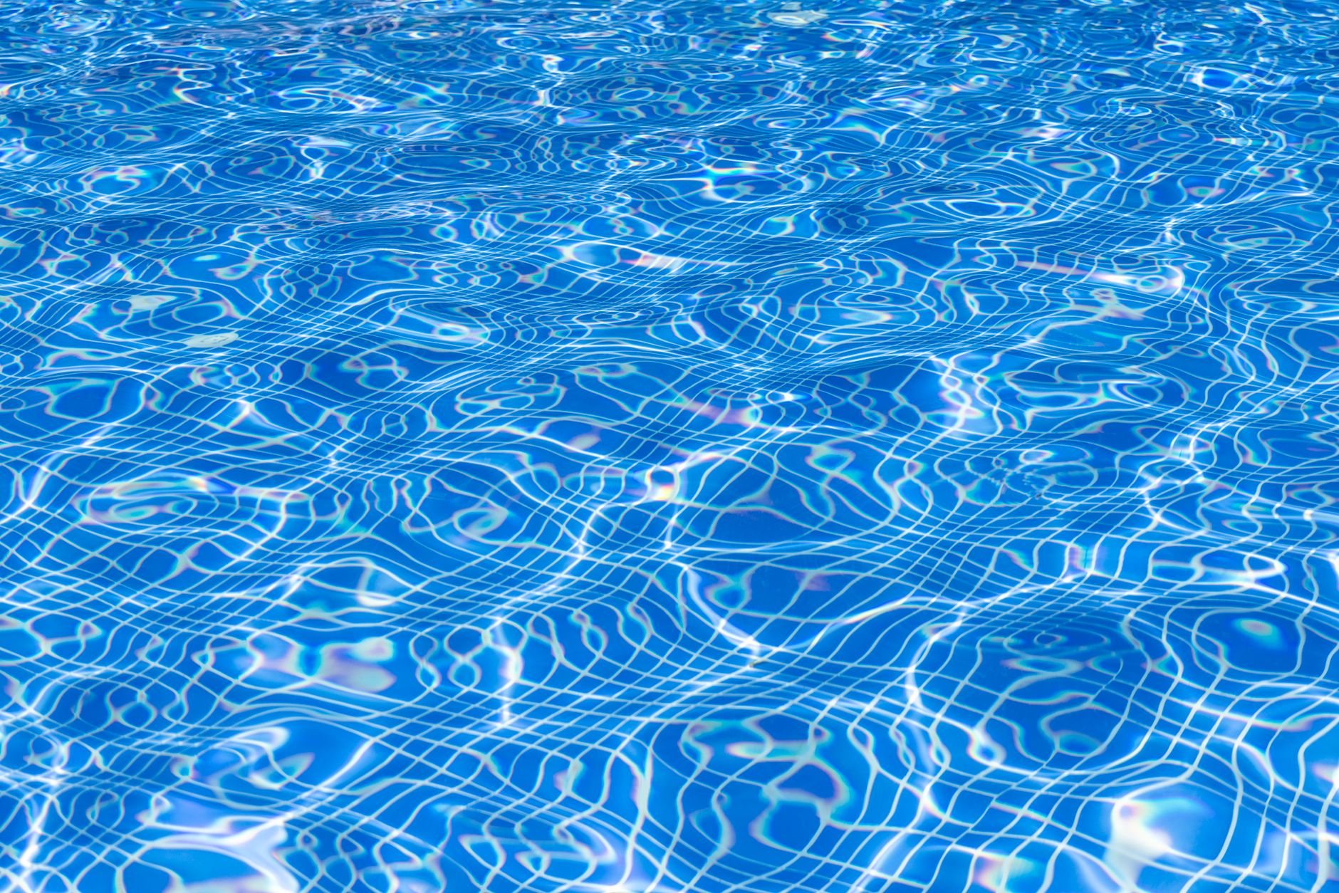 Eau de piscine trouble avant traitement